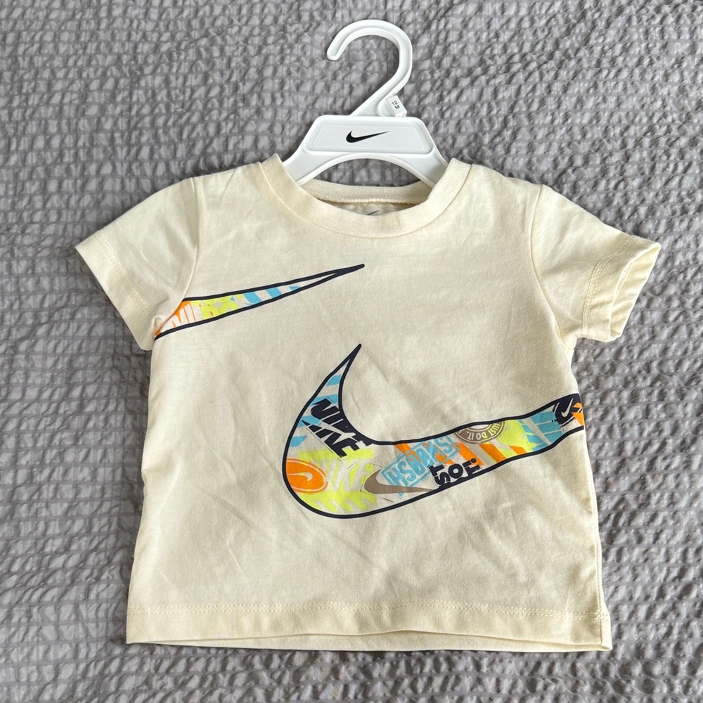 ⚠️Nike Tee⚠️